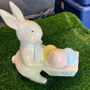 Rae Dunn Easter bunny